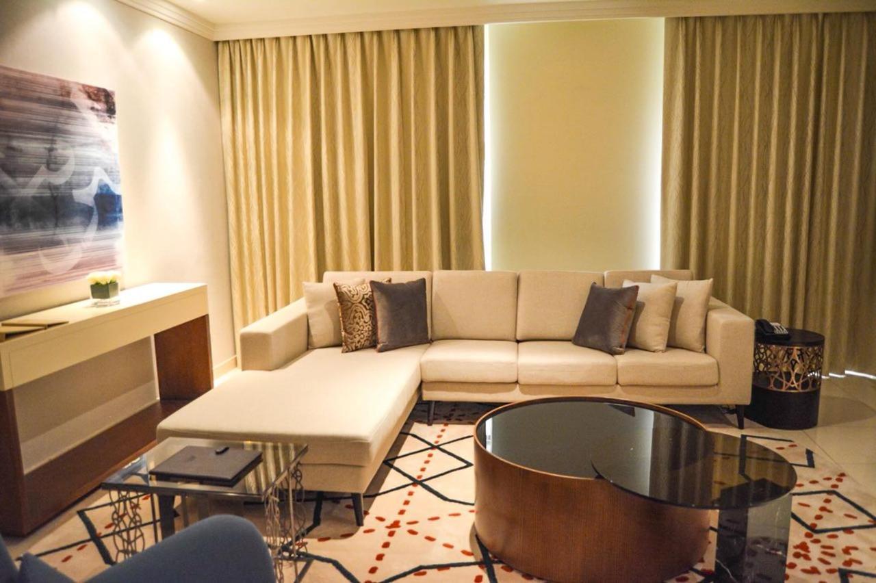 Grand Mercure Hotel ドバイ エクステリア 写真